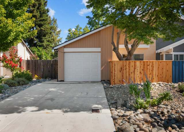 Property at 1270 Pebblewood Dr, Sacramento, CA 95833, 2 beds, 2 baths