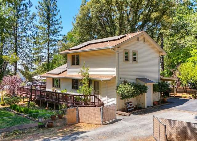 Property at 25380 Pineview Dr, Colfax, CA 95713, 3 beds, 2 baths