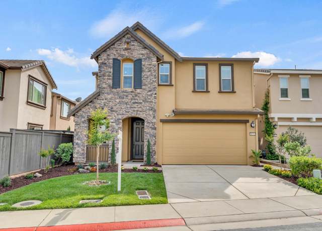 Property at 8052 Avanti Dr, El Dorado Hills, CA 95762, 4 beds, 3 baths