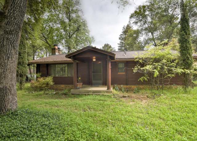 Property at 11492 Elnora Dr, Penn Valley, CA 95946, 3 beds, 2 baths