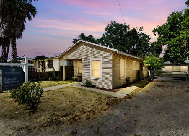 Property at 1825 N Filbert St, Stockton, CA 95205, 2 beds, 1 bath