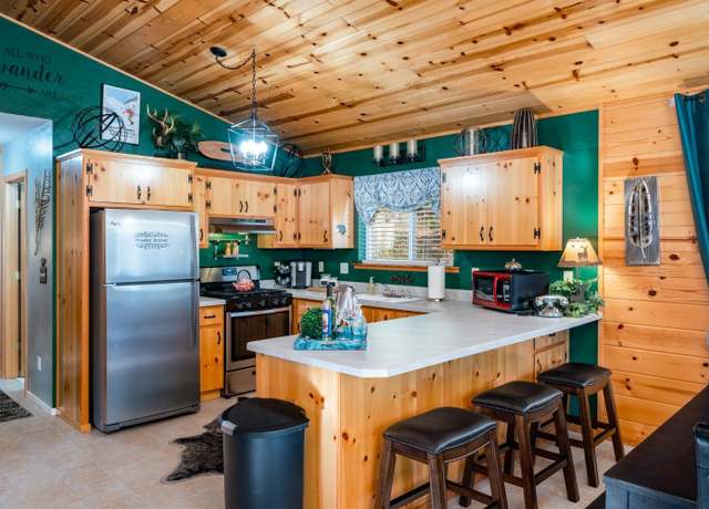 Property at 29677 Alpine Dr, Long Barn, CA 95335, 2 beds, 1.5 baths