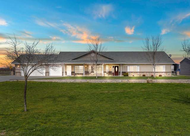 Property at 211 Willey Way, Biggs, CA 95917, 3 beds, 2 baths