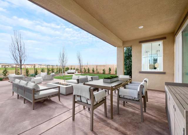 Property at 2120 Moonbrook Cir, Roseville, CA 95747, 5 beds, 3.5 baths