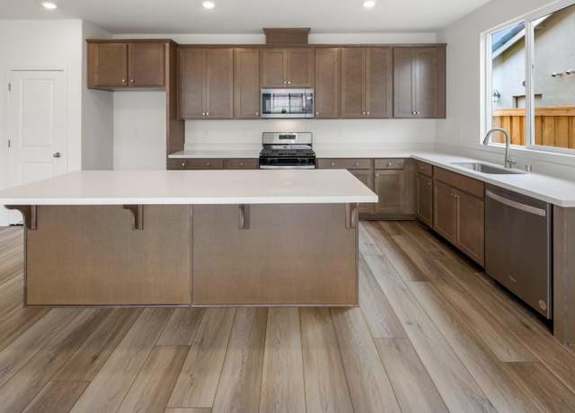 Property at 2166 Hunter Creek Dr, Lincoln, CA 95648, 4 beds, 2 baths