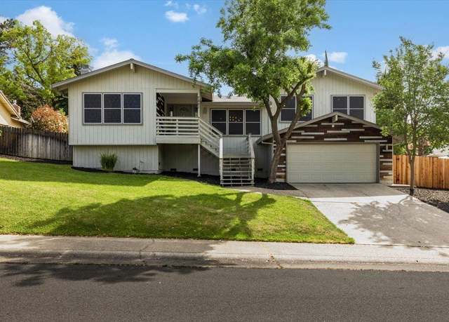 Property at 7821 Palmyra Dr, Fair Oaks, CA 95628, 3 beds, 2 baths