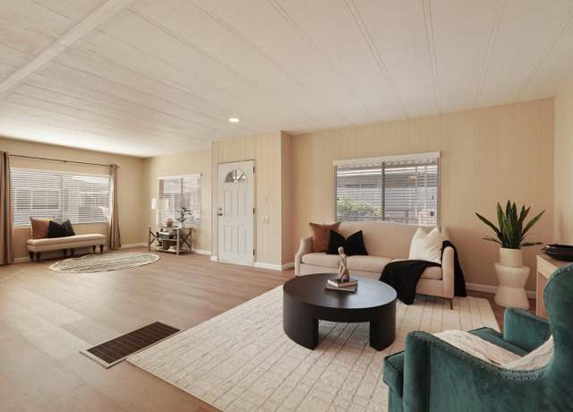 Property at 216 San Juan Dr, Lodi, CA 95240, 3 beds, 2 baths