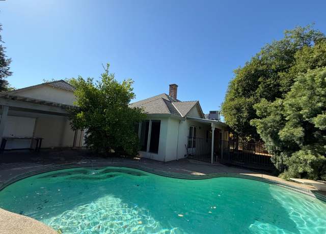 Property at 1300 Grover Dr, Modesto, CA 95351, 3 beds, 2.5 baths