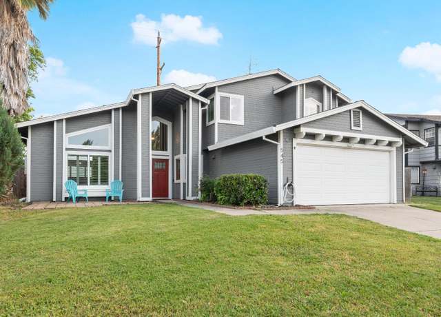 Property at 545 Oakborough Ave, Roseville, CA 95747, 4 beds, 3 baths