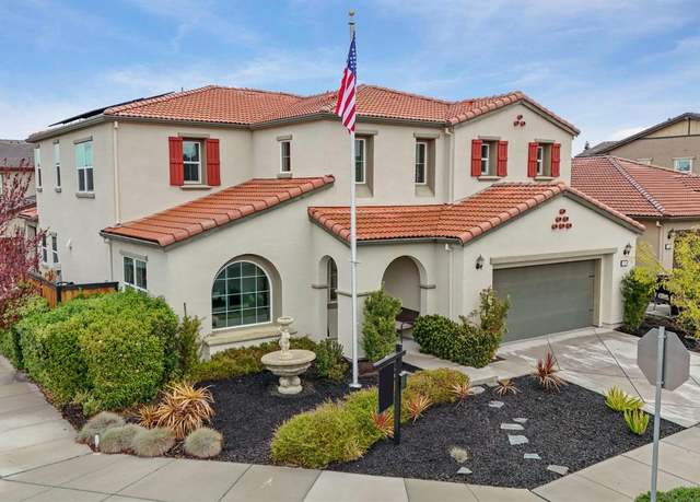 Property at 1719 Flora Way, Tracy, CA 95376, 4 beds, 3.5 baths