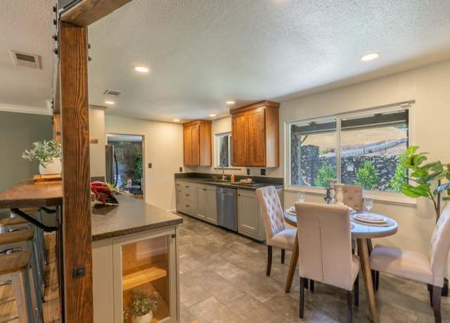 Property at 11812 Rodden Rd, Oakdale, CA 95361, 3 beds, 2 baths