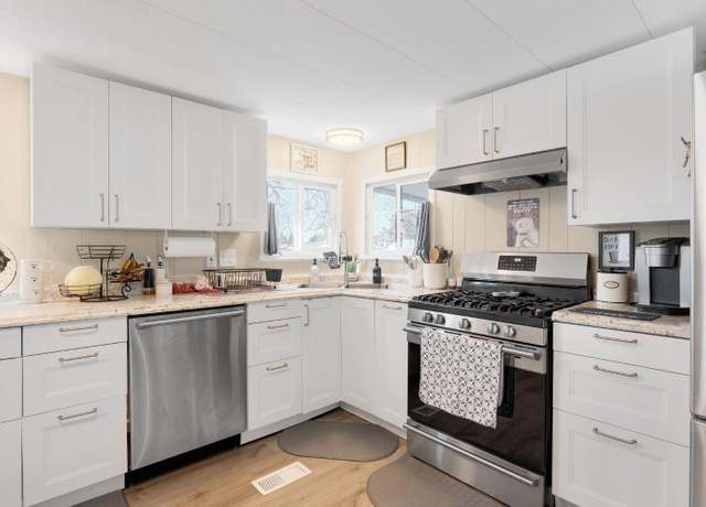 Property at 106 Wilderness Rd, Rancho Cordova, CA 95670, 2 beds, 1 bath