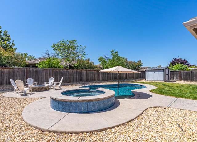 Property at 2050 Danforth Way, Plumas Lake, CA 95961, 4 beds, 3 baths