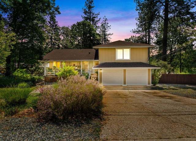 Property at 11931 Alta Sierra Dr, Grass Valley, CA 95949, 4 beds, 3 baths