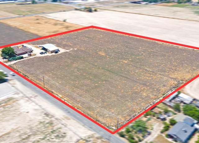 Property at 307 Dianne Dr, Turlock, CA 95380