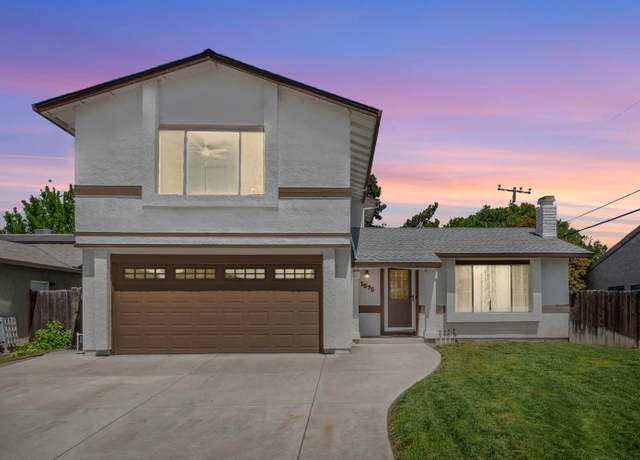 Property at 1575 Bondy Ln, Tracy, CA 95376, 4 beds, 2.5 baths