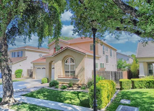 Property at 1229 Fawn Lily Dr, Patterson, CA 95363, 4 beds, 2.5 baths