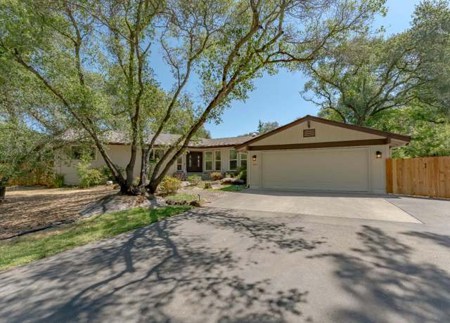 Property at 8225 Oak Knoll Dr, Granite Bay, CA 95746, 3 beds, 2 baths