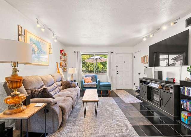 Property at 109 Luna Grande Cir #60, Sacramento, CA 95834, 2 beds, 1 bath