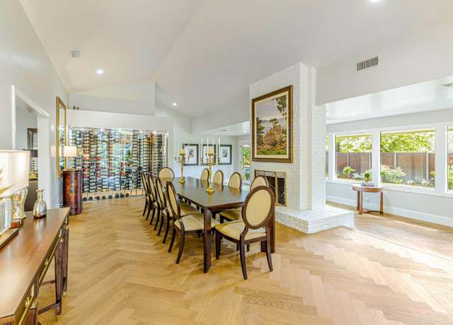 Property at 1987 Maple Glen Rd, Sacramento, CA 95864, 5 beds, 4.5 baths
