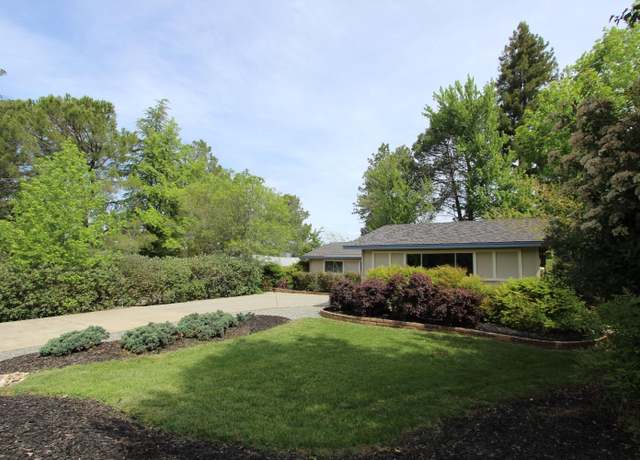 Property at 11424 Torrey Pines Dr, Auburn, CA 95602, 3 beds, 2 baths