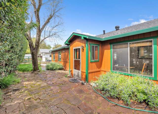 Property at 11745 Jones St, Auburn, CA 95603, 3 beds, 2 baths
