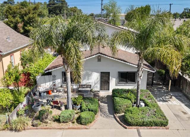 Property at 405 E Locust St, Lodi, CA 95240, 14 beds
