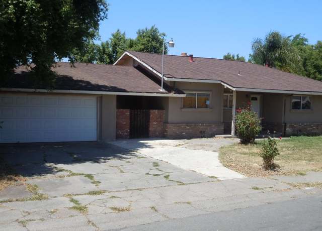 Property at 7100 20th St, Sacramento, CA 95822, 3 beds, 2 baths