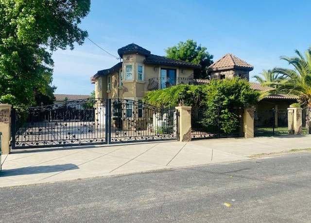 Property at 3522 E Barron Rd, Acampo, CA 95220, 5 beds, 4 baths