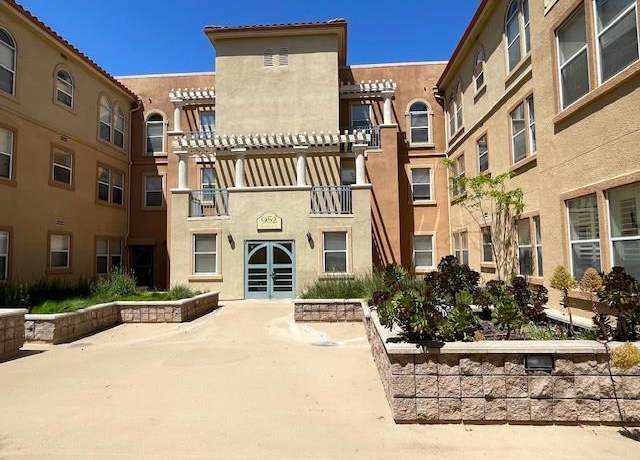 Property at 952 S 11th St #234, San Jose, CA 95112, 1 bed, 1 bath