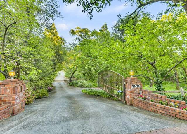 Property at 1210 Millertown Rd, Auburn, CA 95603, 4 beds, 3 baths