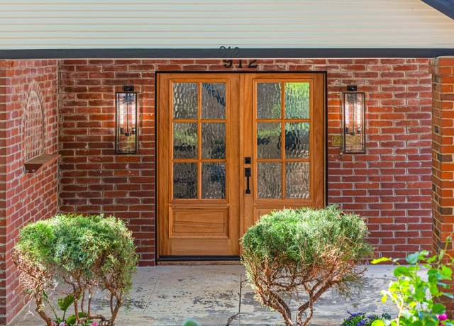 Property at 912 Figueroa St, Folsom, CA 95630, 5 beds, 4 baths