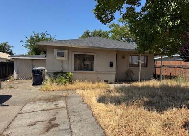 Property at 7713 38th Ave, Sacramento, CA 95824, 2 beds, 1 bath
