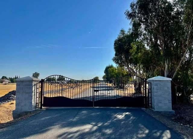 Property at 1051 N Versi Ct, Linden, CA 95236