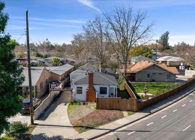 Property at 3732 38th St, Sacramento, CA 95820, 3 beds, 2 baths