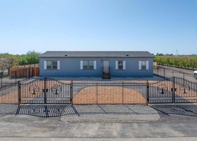 Property at 1060 Lemon Ave, Patterson, CA 95363, 3 beds, 2 baths