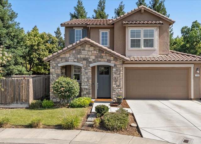 Property at 2309 Hidden Island Ct, Modesto, CA 95355, 3 beds, 2.5 baths