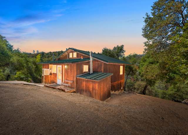 Property at 23650 Tundra Rd, Auburn, CA 95602