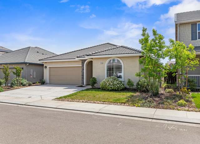 Property at 1614 Veteran St, Manteca, CA 95337, 4 beds, 3 baths