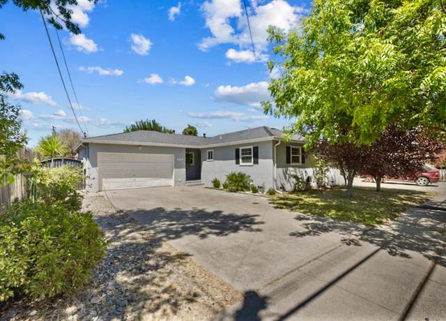 Property at 2009 Carver Rd, Modesto, CA 95350, 3 beds, 2 baths
