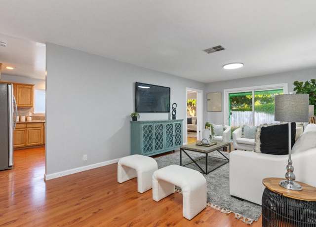 Property at 7477 21st St, Sacramento, CA 95822, 3 beds, 2 baths