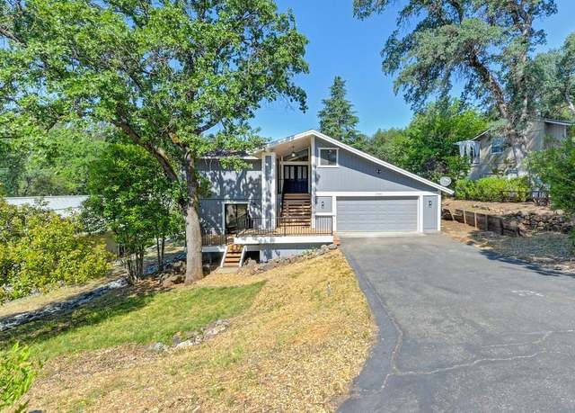 Property at 23986 Oakmont Way, Auburn, CA 95602, 3 beds, 2.5 baths