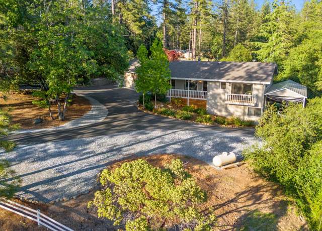 Property at 17077 Alexandra Way, Grass Valley, CA 95949, 3 beds, 3 baths