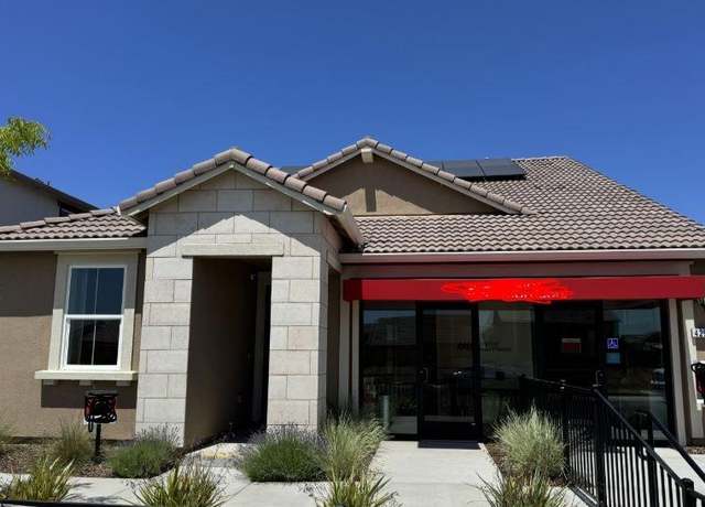 Property at 4296 Gibbous Dr, Folsom, CA 95630, 4 beds, 3 baths