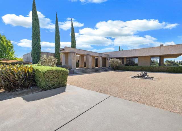 Property at 10715 Amerine Ln, Oakdale, CA 95361, 2 beds, 2.5 baths