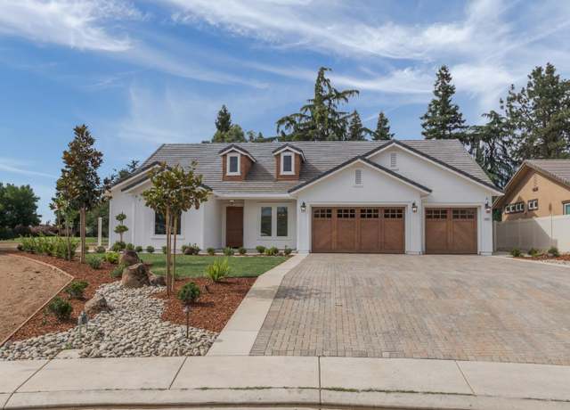 Property at 9807 S Plaza De Oro Dr, Oakdale, CA 95361, 3 beds, 3.5 baths