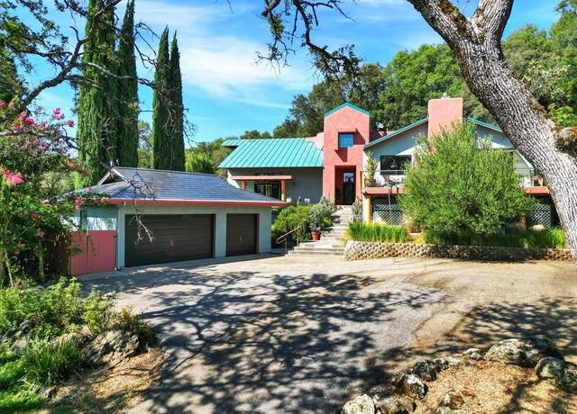 Property at 23357 Meyer Ravine Rd, Grass Valley, CA 95949, 3 beds, 3 baths
