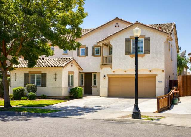 Property at 538 Messara Ct, Oakdale, CA 95361, 5 beds, 3 baths