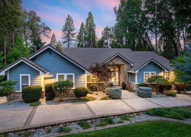 Property at 12985 Somerset Dr, Grass Valley, CA 95945, 3 beds, 4.5 baths