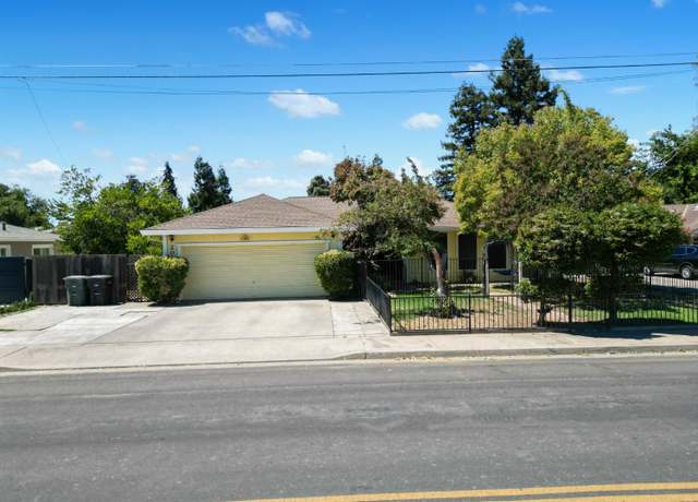 Property at 207 Church St, Waterford, CA 95386, 3 beds, 2.5 baths